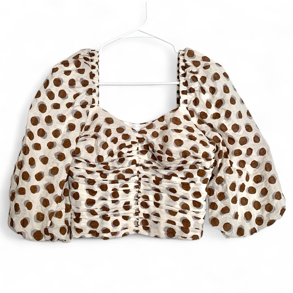 MNG Crop Top